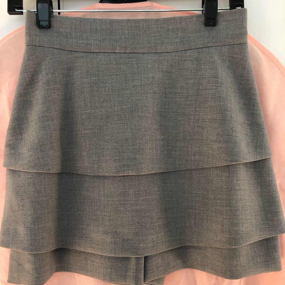 NWOT - Adorable MAJE grey skirt - Size 38